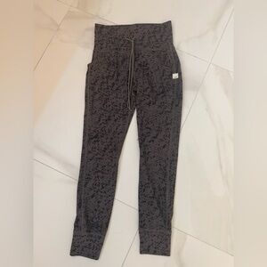 Vuori Black Patterned Leggings